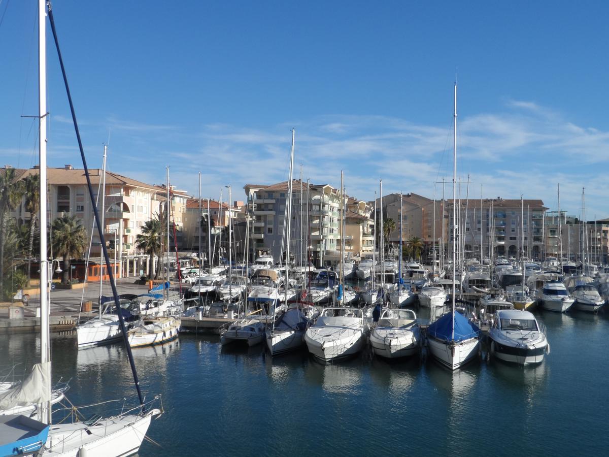 Atoll Hotel Restaurant Frejus Bagian luar foto