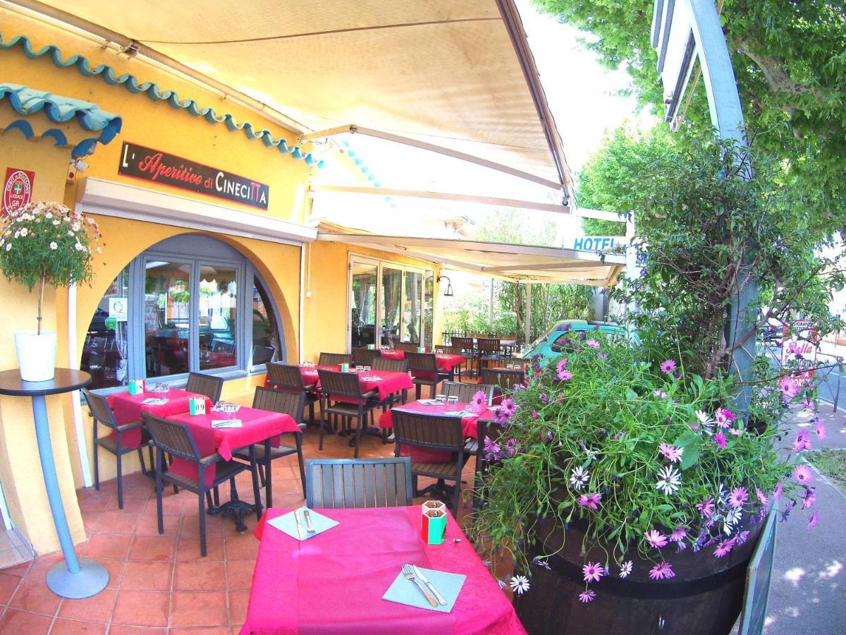 Atoll Hotel Restaurant Frejus Bagian luar foto