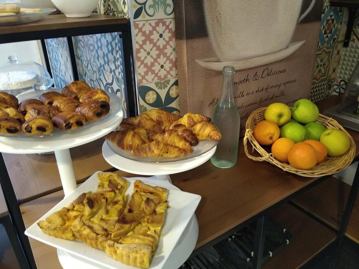 Atoll Hotel Restaurant Frejus Bagian luar foto